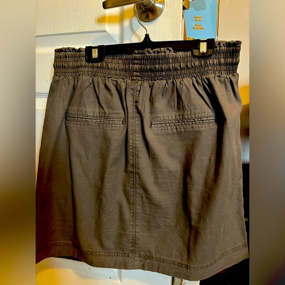 Cargo Skirt - Picture 2 of 3